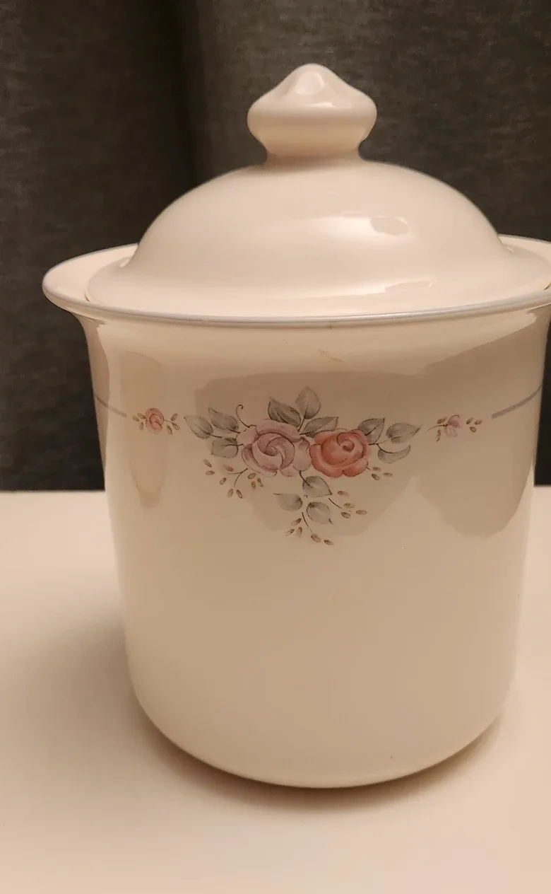 Vintage Floral Canister with Lid