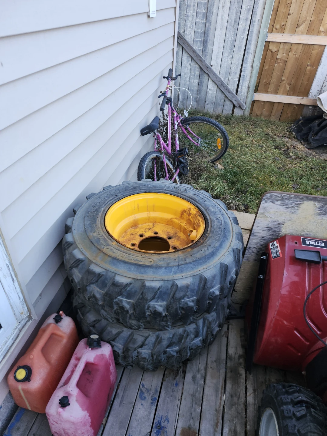 Tractor Tires 12-16.5 skidsteer - photo 2