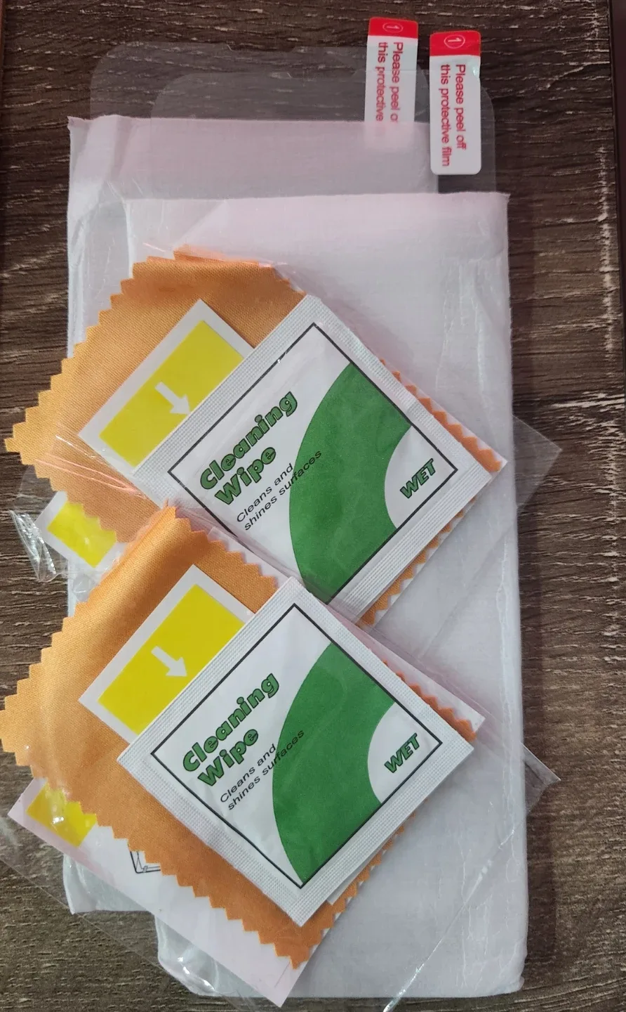 iPhone13 - 2 pc of New Screen Protector with Cleaning Wipes