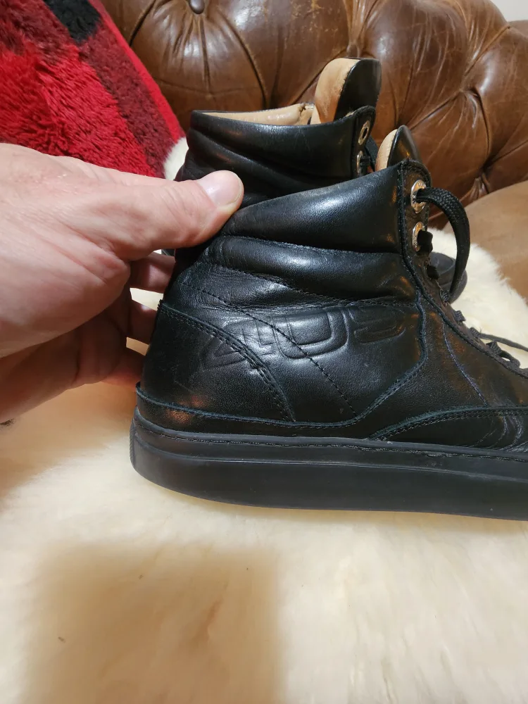 Cesare Paciotti 4US Black Leather High-Top Sneakers image indicator(3)