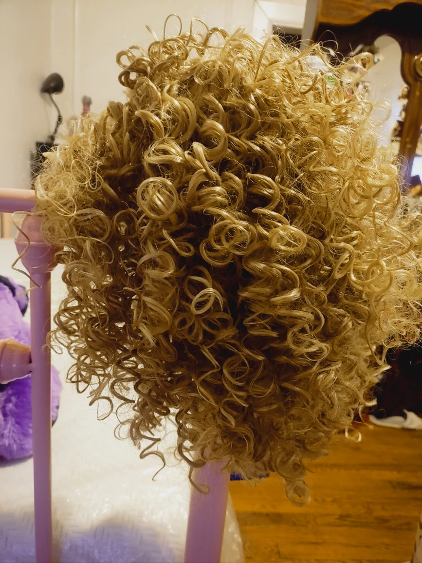 #Cleanout Blonde Curly Wig - Color 27/30/144/613 New - photo 3