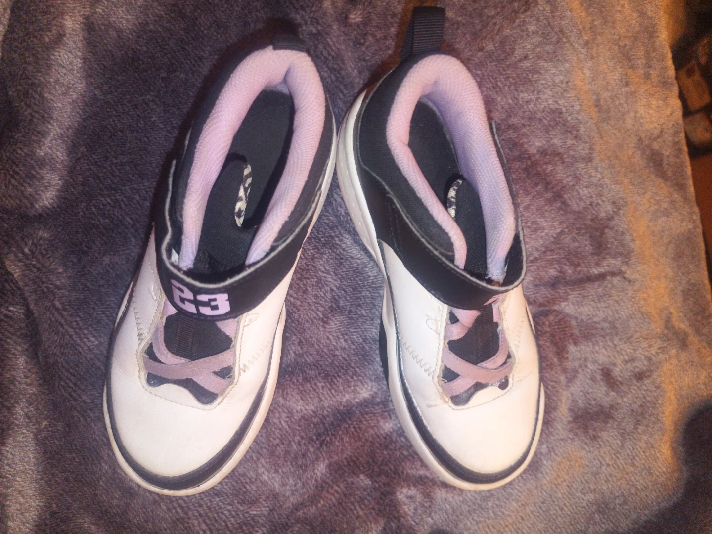 Jordan Max Aura  Girls Youth 1 White Black Purple - photo 5