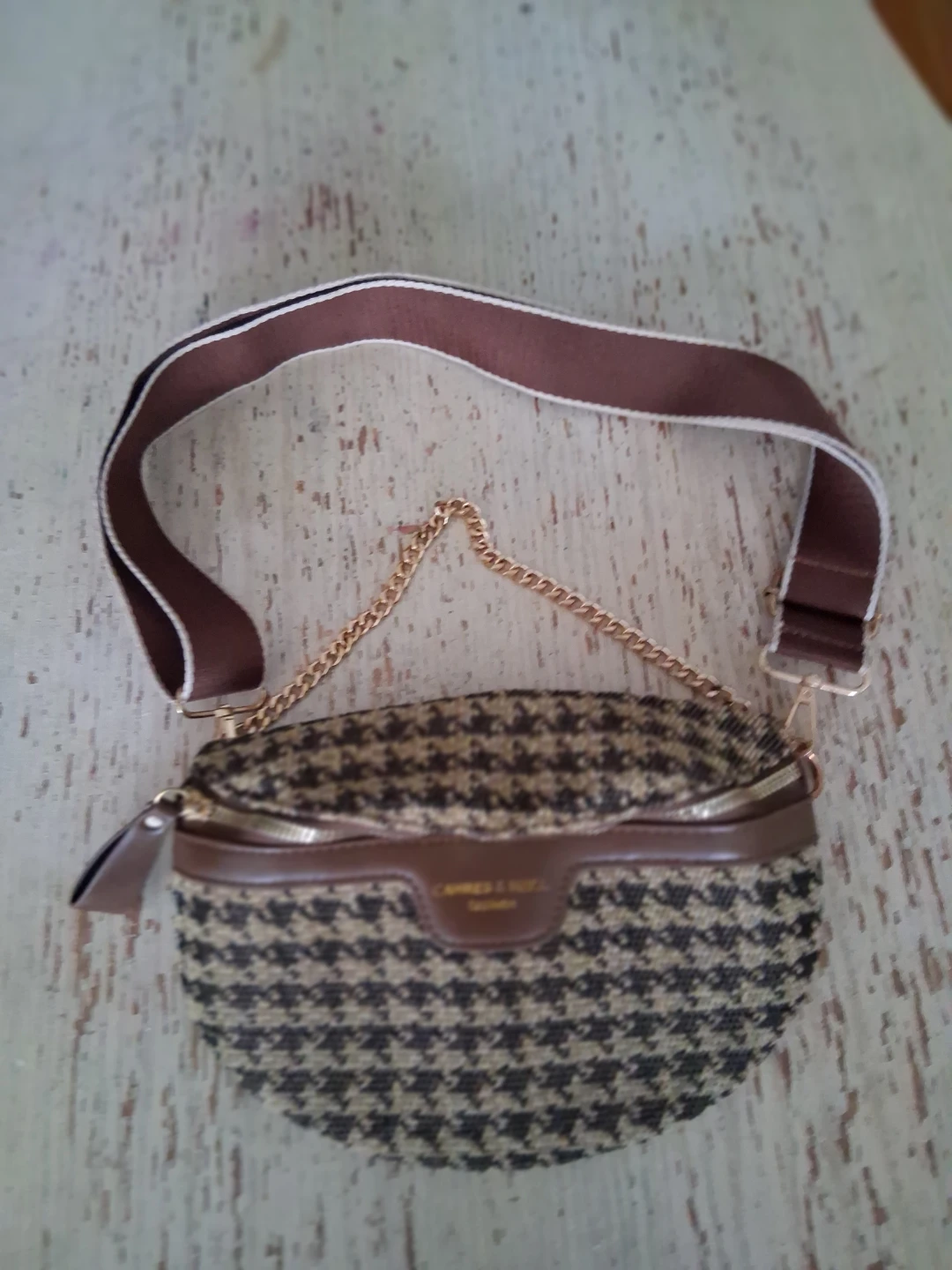 Cahres & Heka Houndstooth Belt Bag