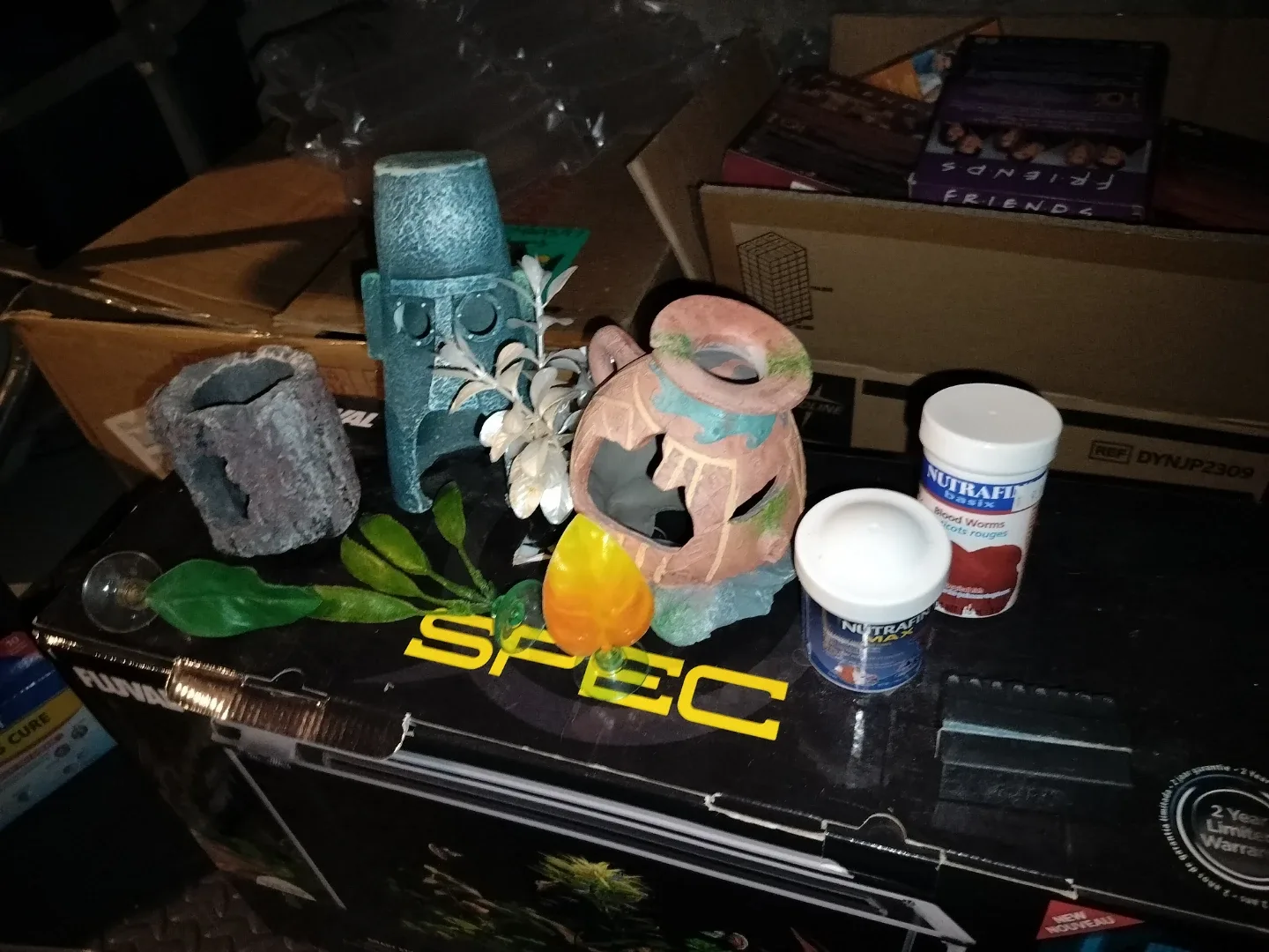 Fluval Spec 5 Gal Aquarium Kit + Accessories image indicator(10)