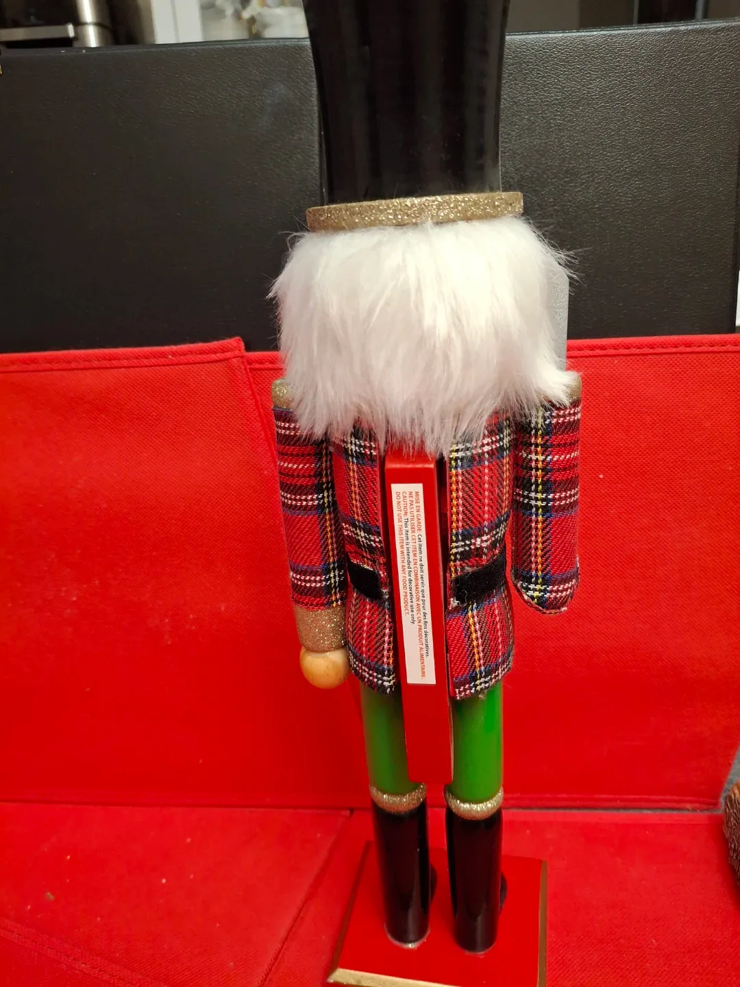 Festive Nutcracker Figurine image indicator(4)