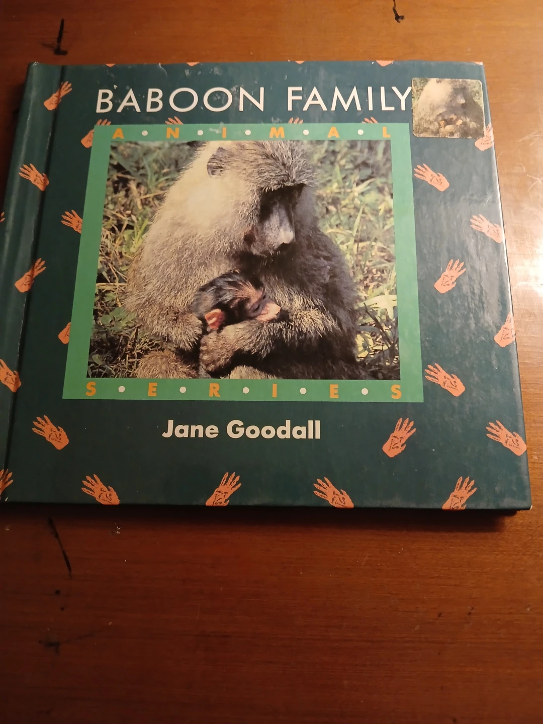 Baboon Family Animal Series by Jane Goodall