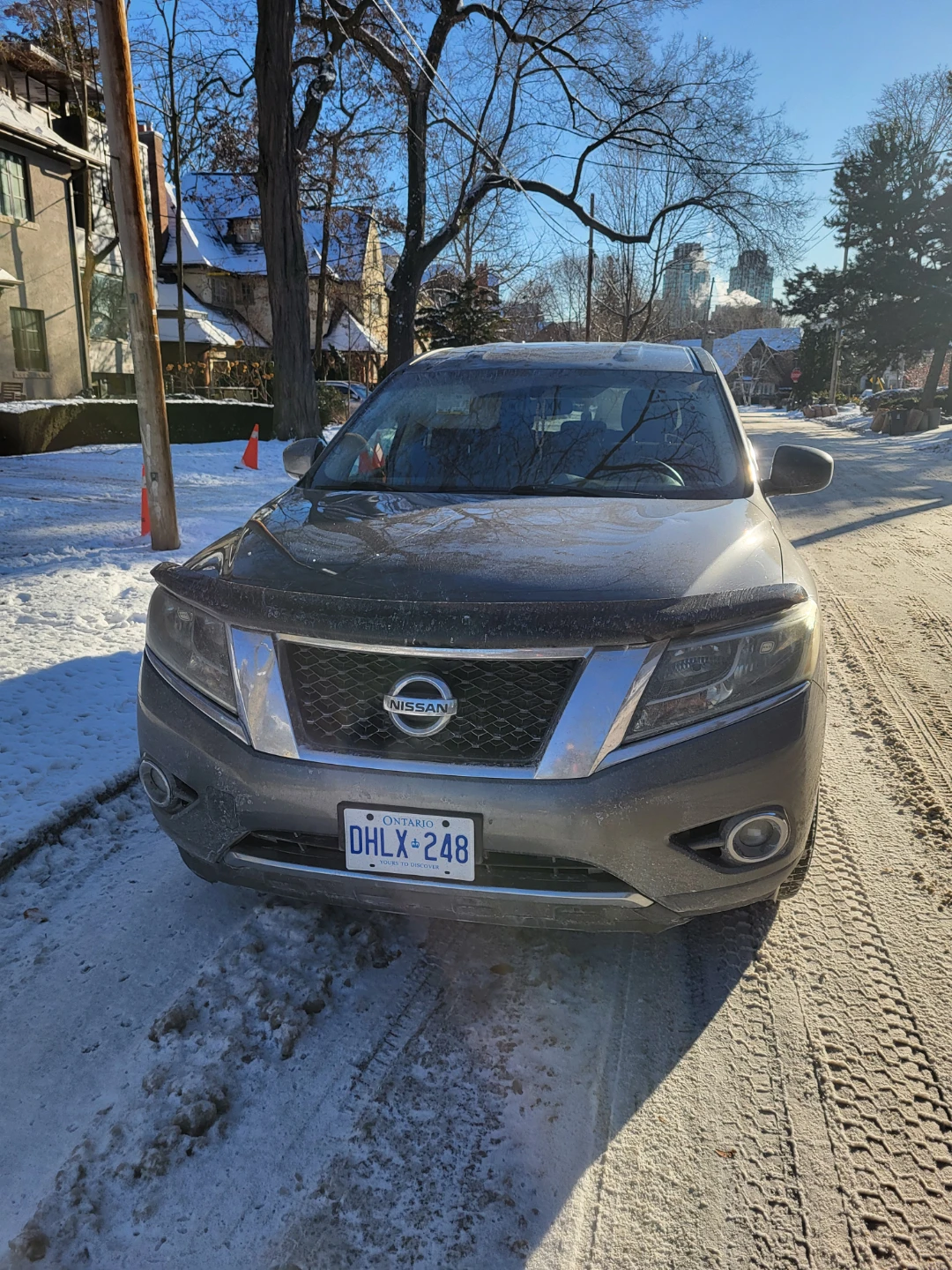 Nissan Pathfinder SUV