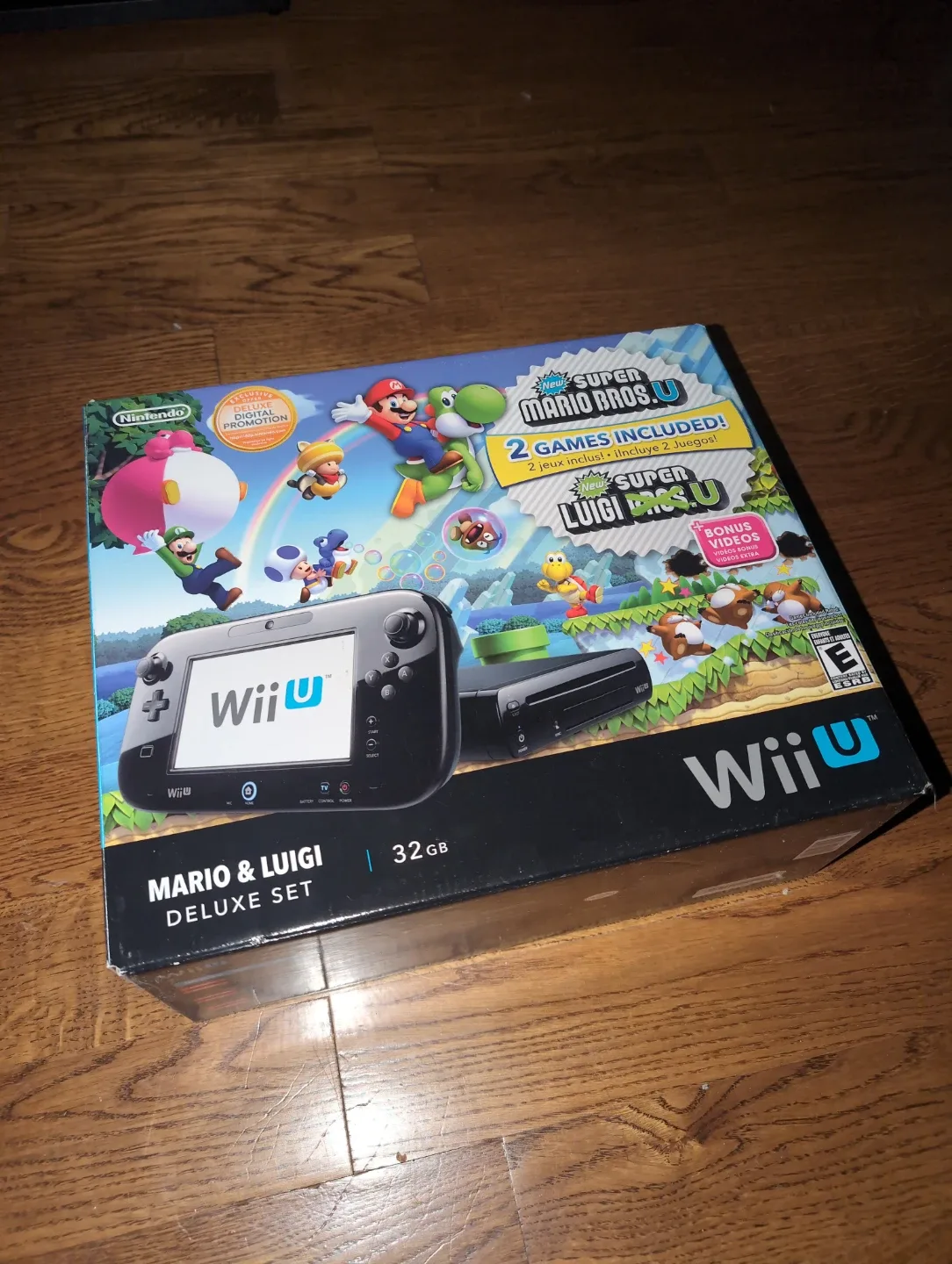 Nintendo Wii U Mario & Luigi Deluxe Set 32GB
