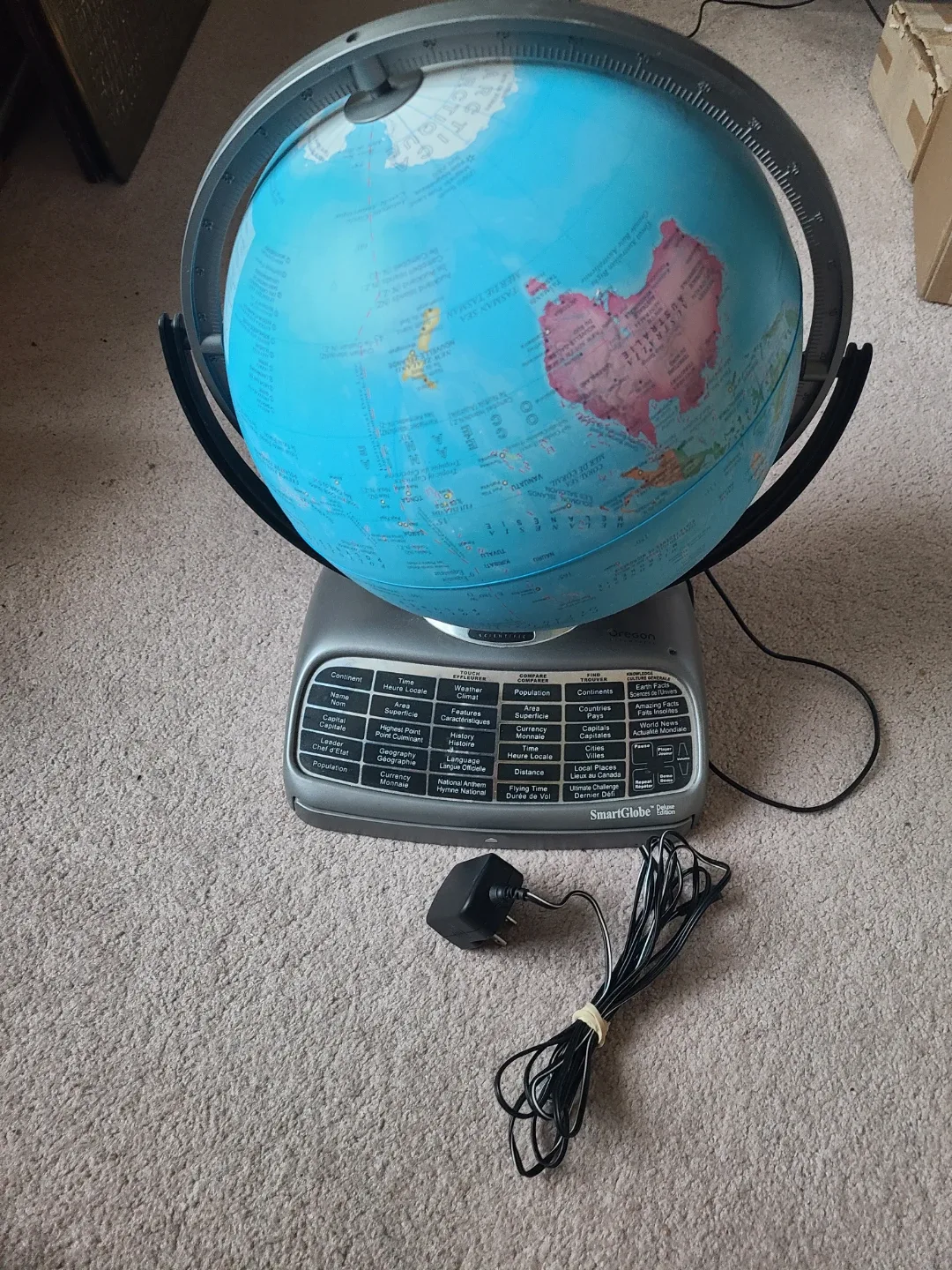 SmartGlobe Deluxe Edition Interactive Globe