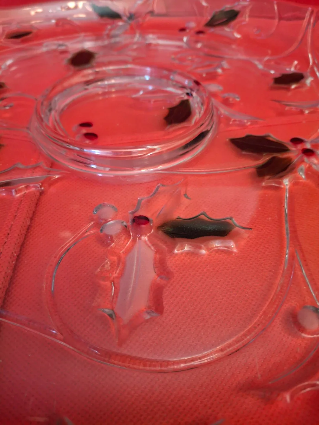 Mikasa Christmas Holly Glass Servin8g Platter image indicator(2)