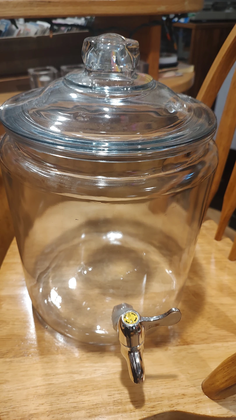 Glass Drink Dispenser with Lid & Spigot