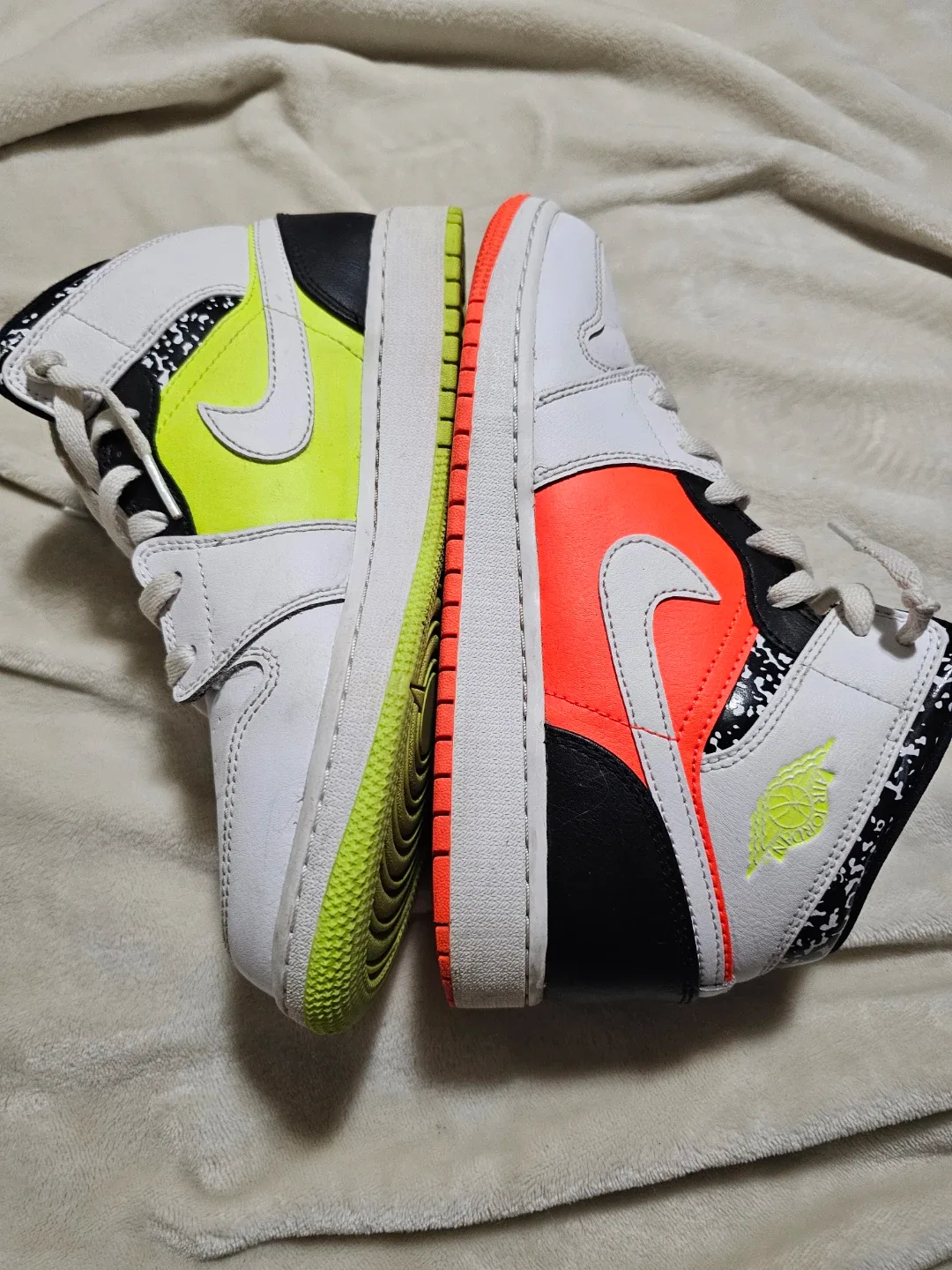 Air Jordan 1 Mid Notebook GS