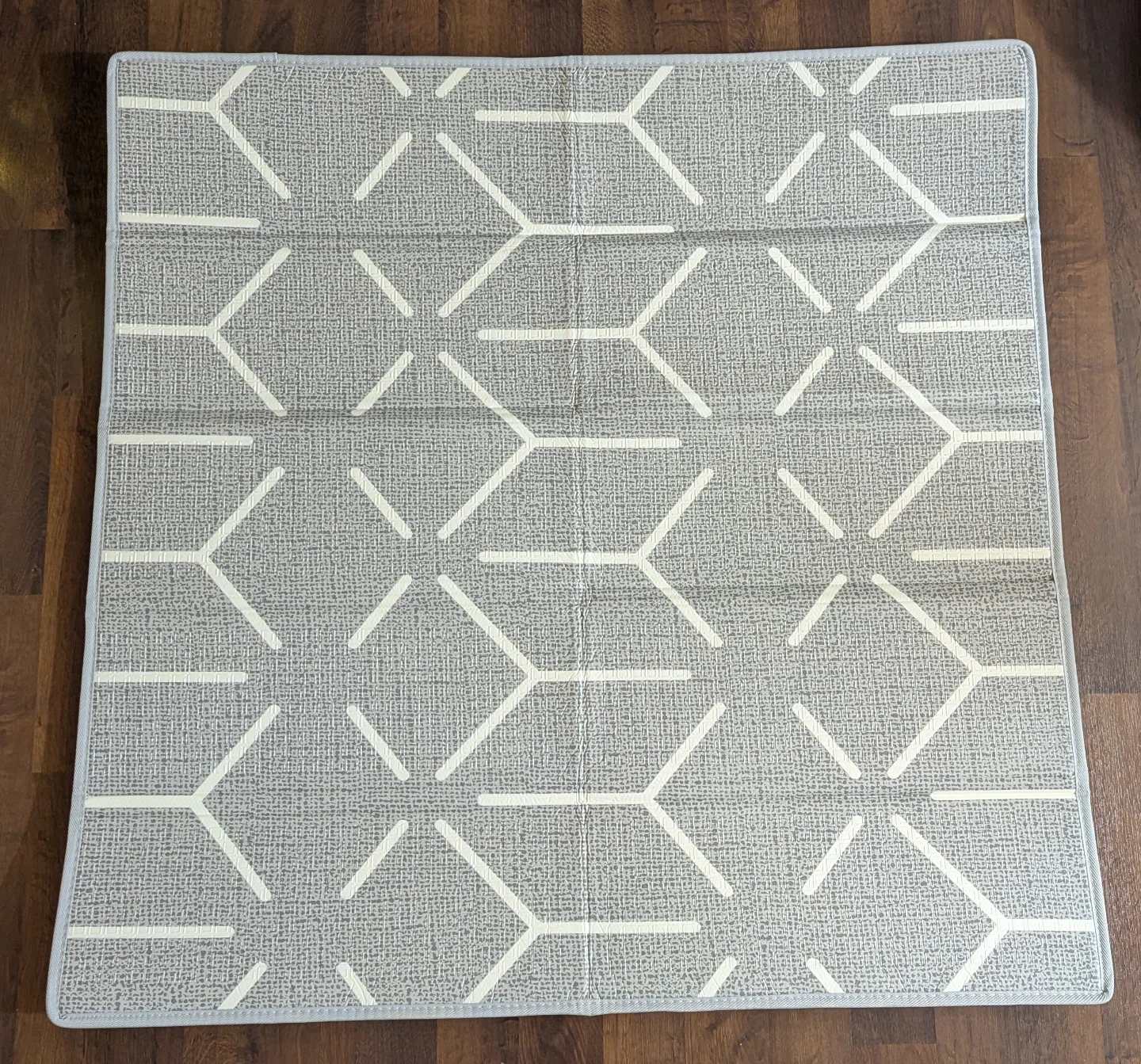 Play Mat - 47x47in, Foldable, Double-sided - photo 2