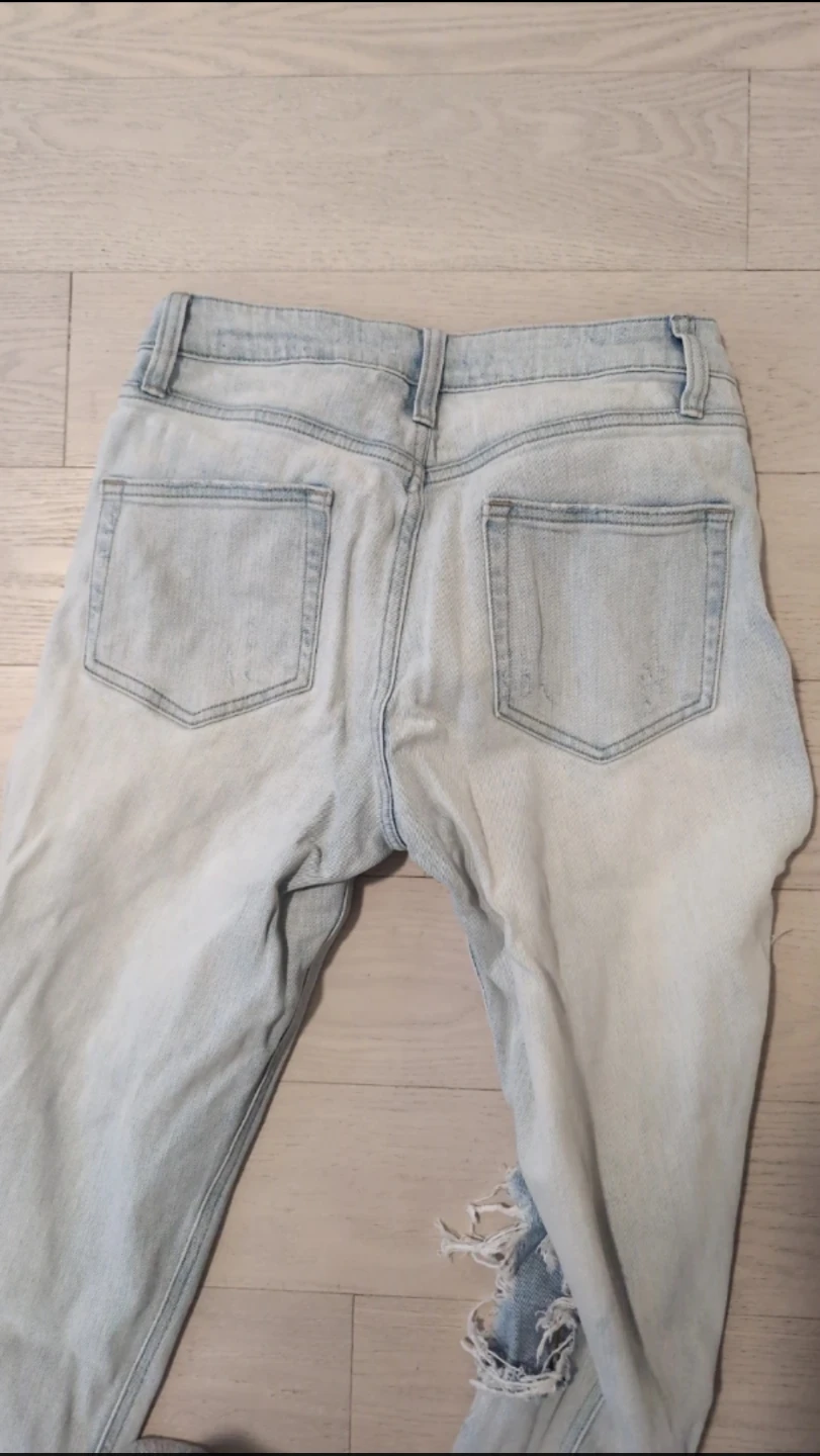Wild Fable Distressed Jeans - Size 00 - photo 5