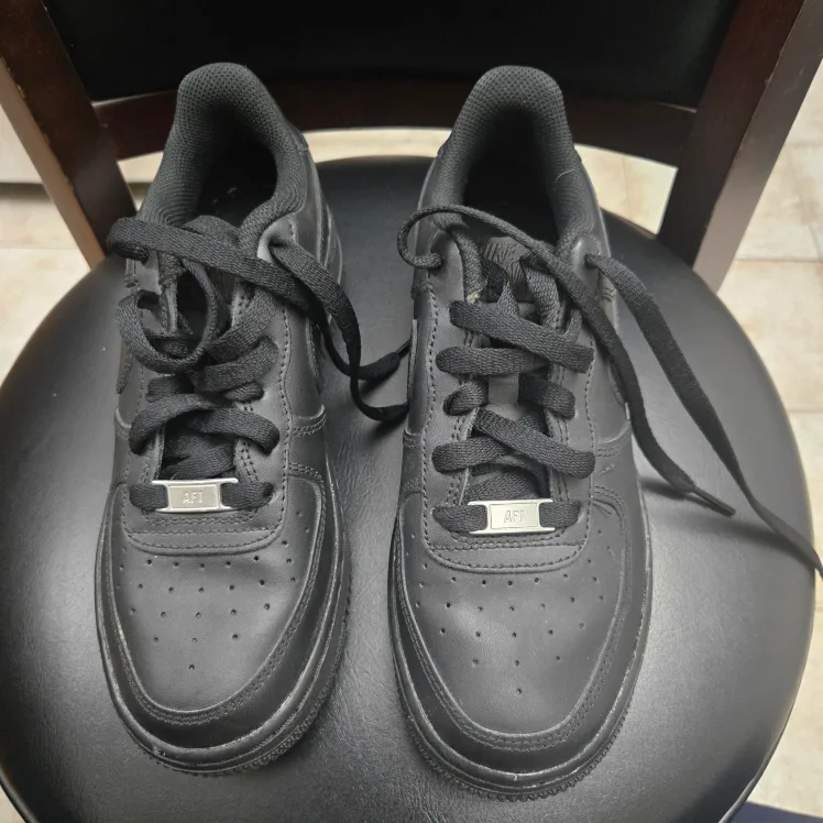 Nike Air Force 1 '07 Black Sneakers - Size 8.5 / 5Y