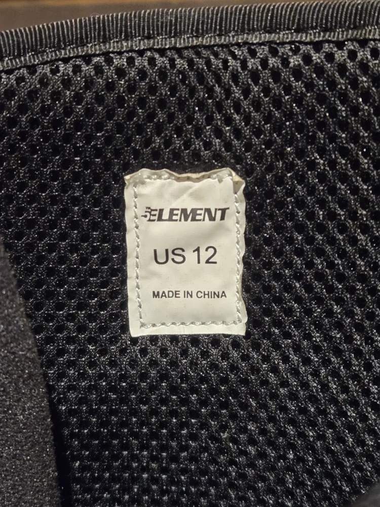 MEN -5th Element Snowboard Boots - Size 12 - photo 3