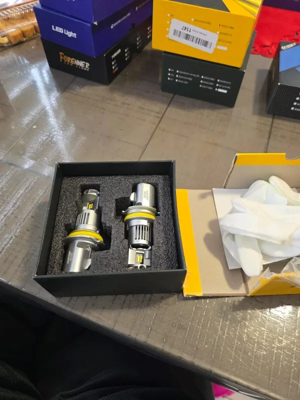 AUXITO 9007 LED Headlight Bulbs image indicator(6)