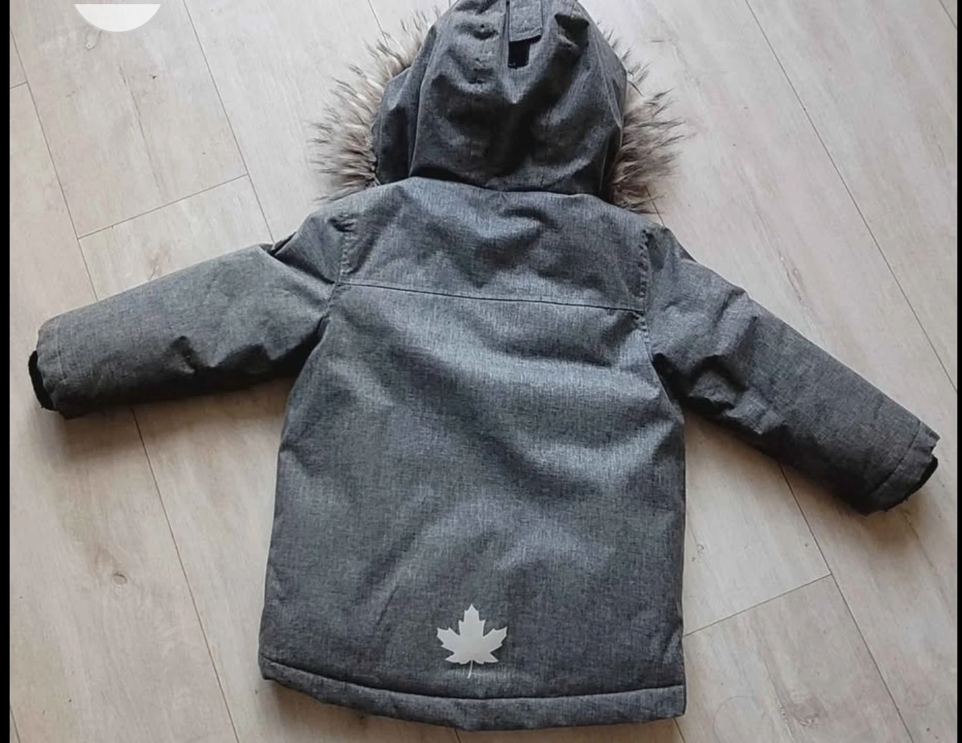 Children's Canadiana Winter Jacket Size 3T - photo 3