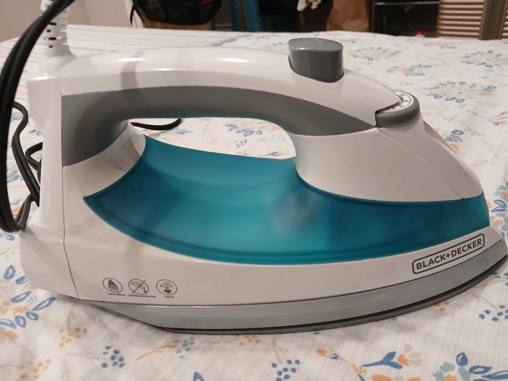 Black+Decker Iron
