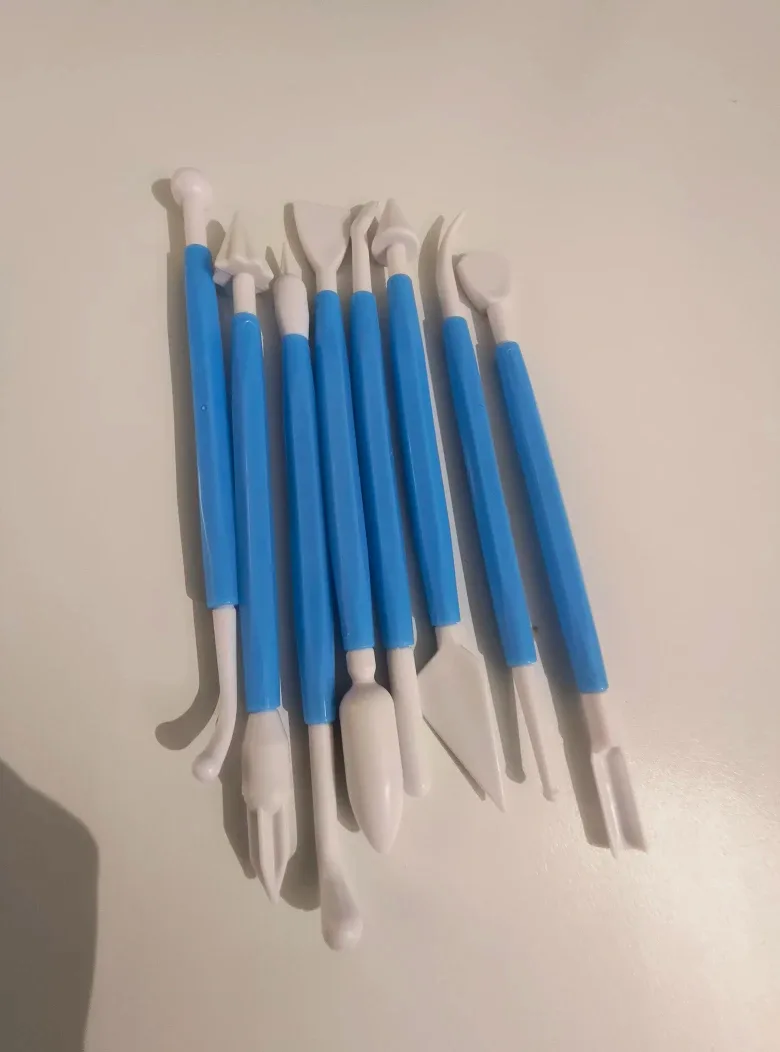 8-Piece Polymer Clay & Fondant Sculpting Tool Set image indicator(4)