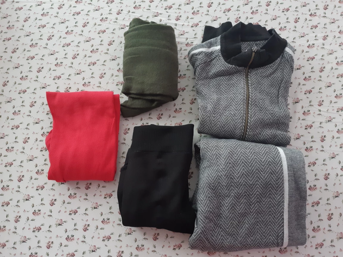 Assorted Women's Clothing Bundle - Free #gifting