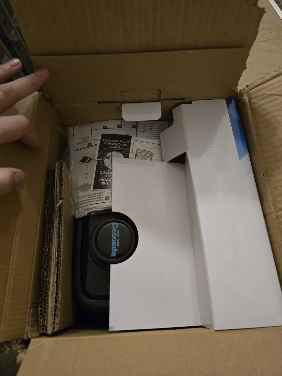Penn-Plax Cascade 1000 Canister Filter - New in Box! - photo 3