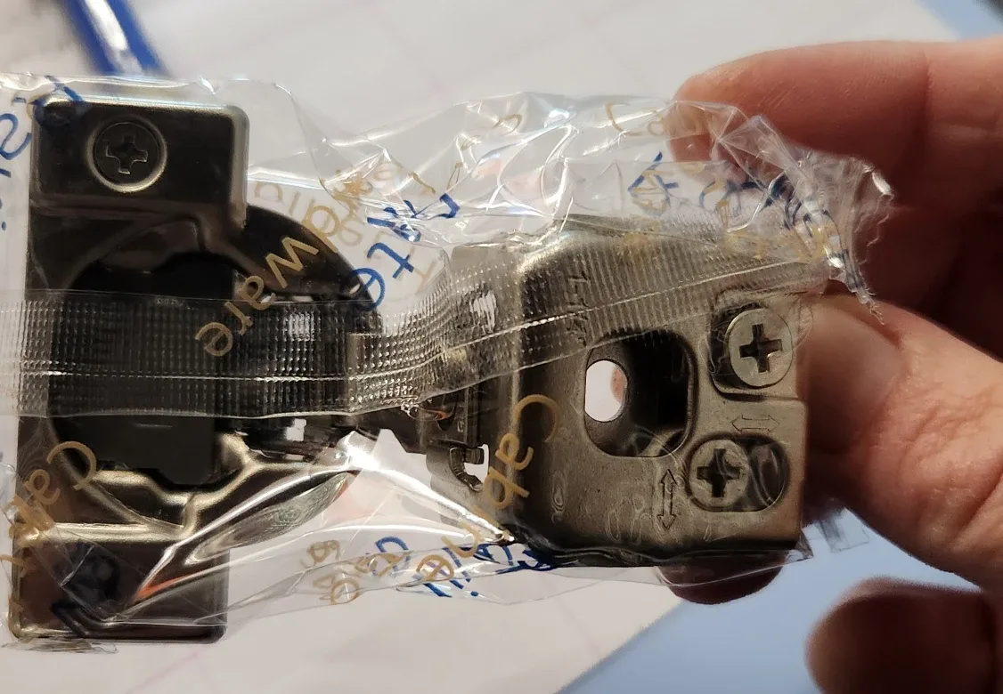 Ravinte Soft Close Cabinet Hinges image indicator(2)