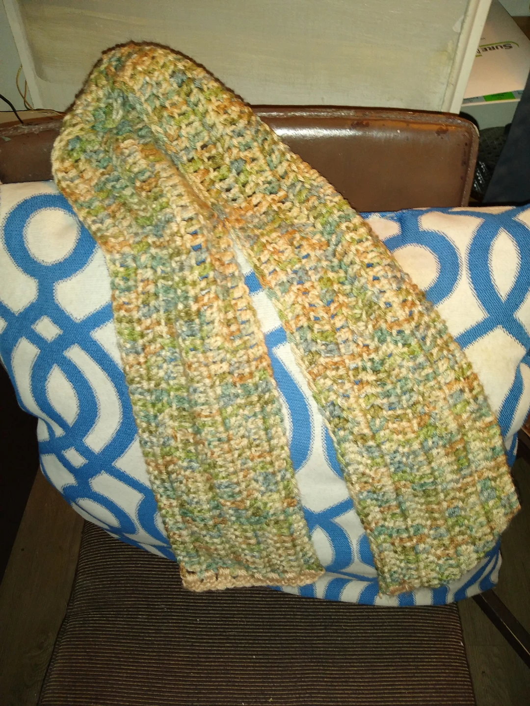 Beautiful handknit scarf - photo 2