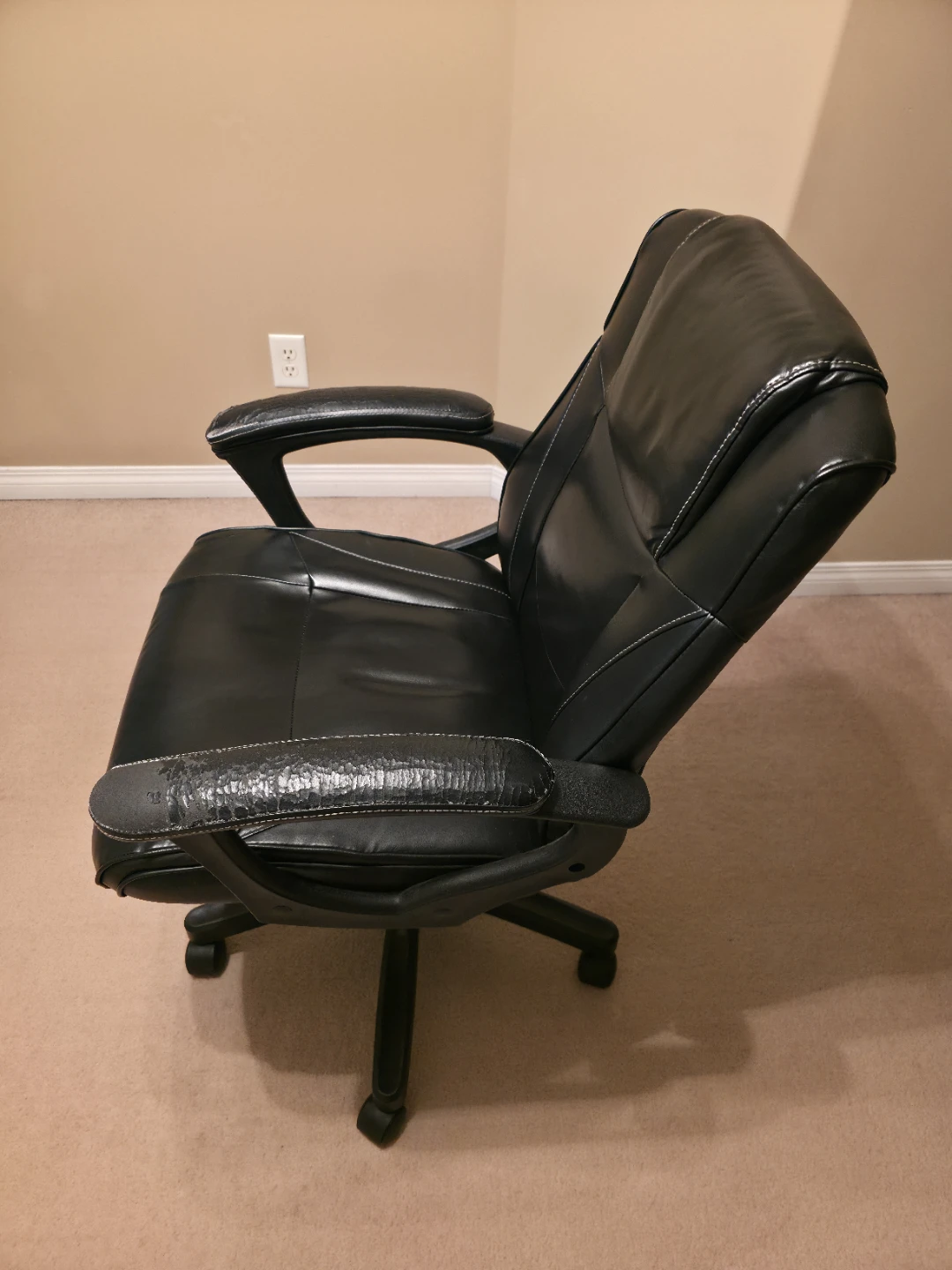 Black Leather Office Chair - photo 4