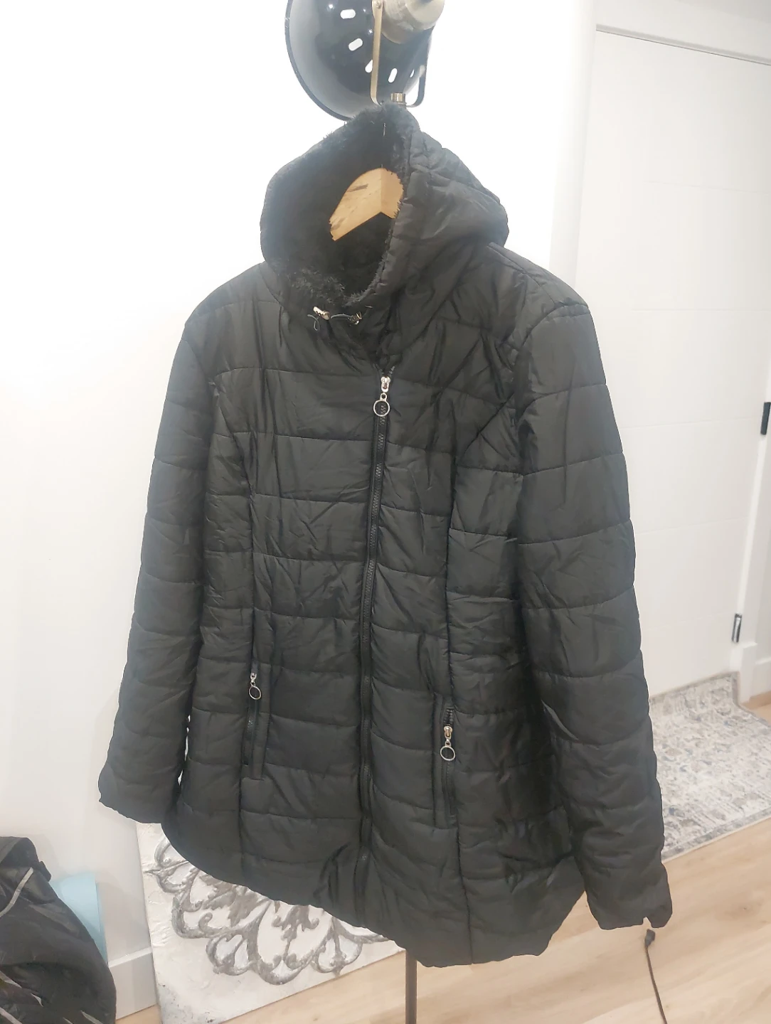 Black 🧡  Puffer Jacket - size large
