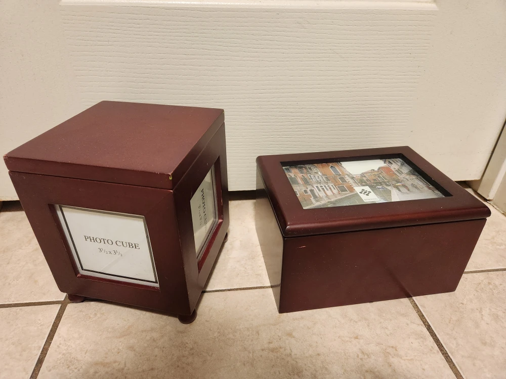 Photo Cube & Box Set - Wooden 🥕