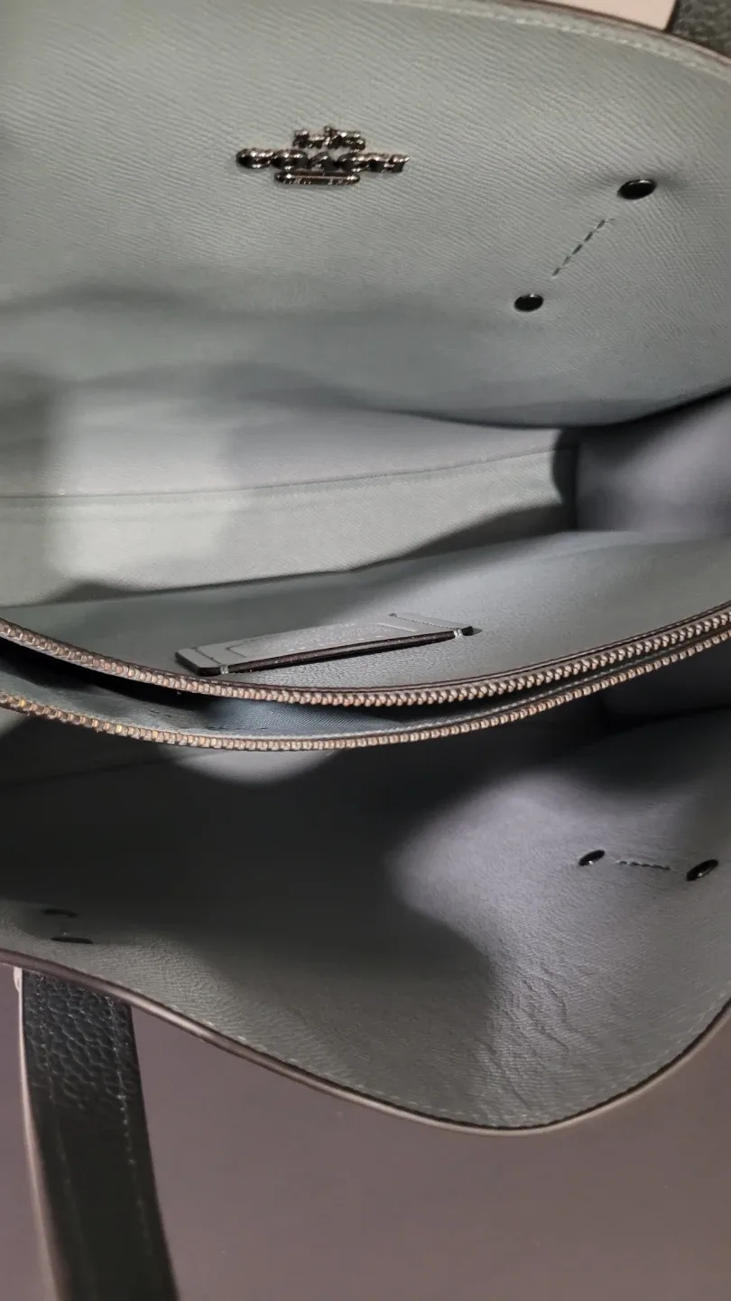 Coach Charlie 40 Carry bag image indicator(8)