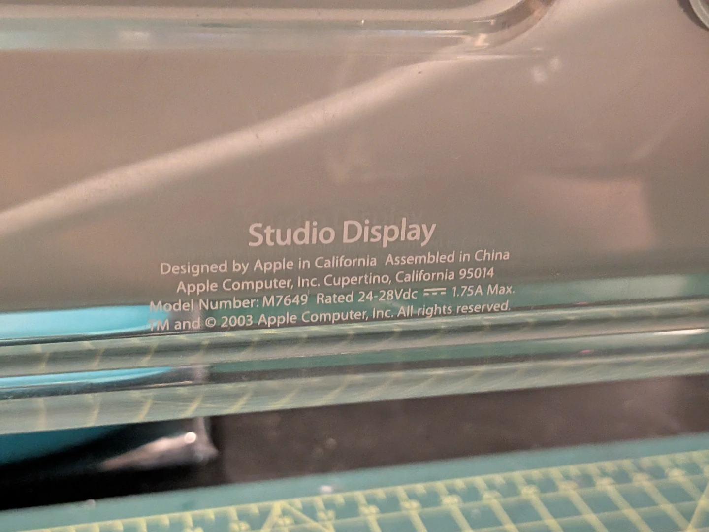 Vintage Apple Studio Display 17 inch - photo 3