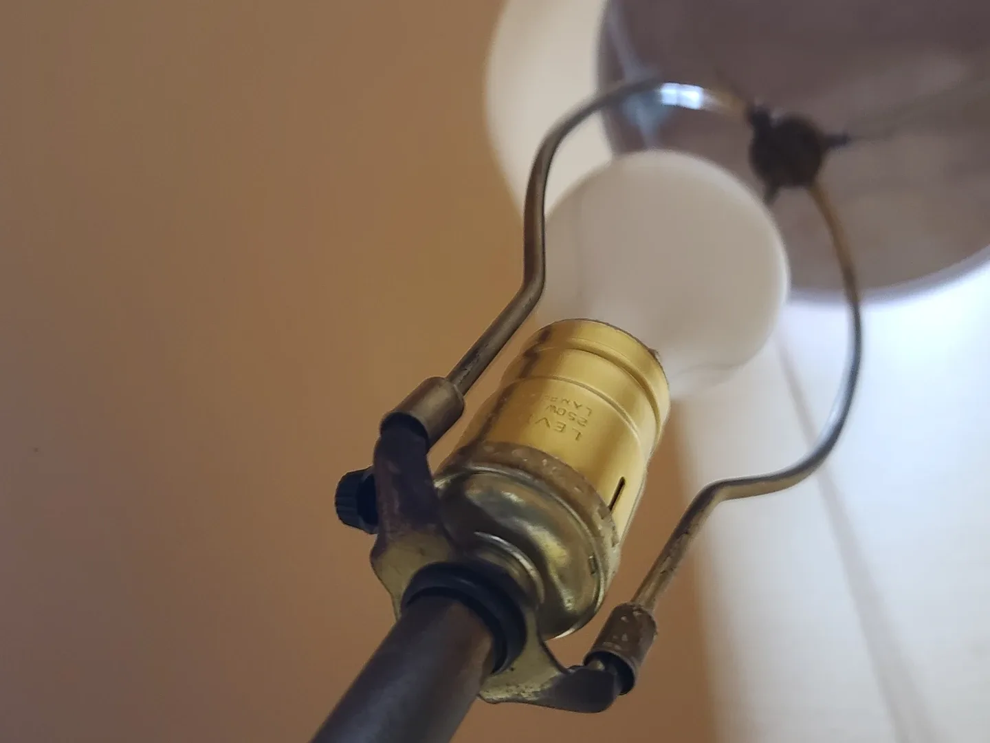 Vintage Floral Ceramic Table Lamp image indicator(4)