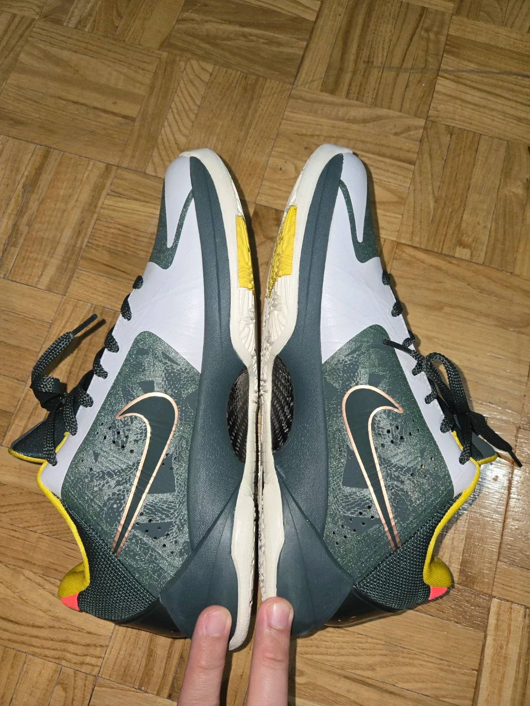 Nike Kobe 5 Protro EYBL Basketball Shoes image indicator(6)