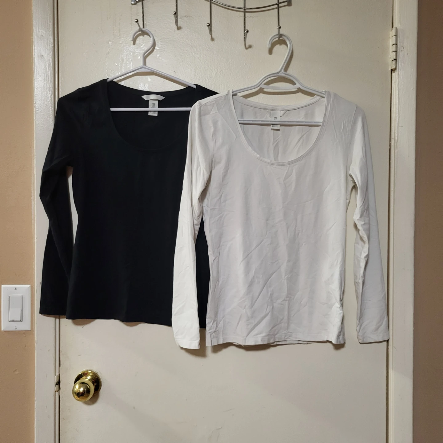 H&M Long Sleeve Tops - Size M