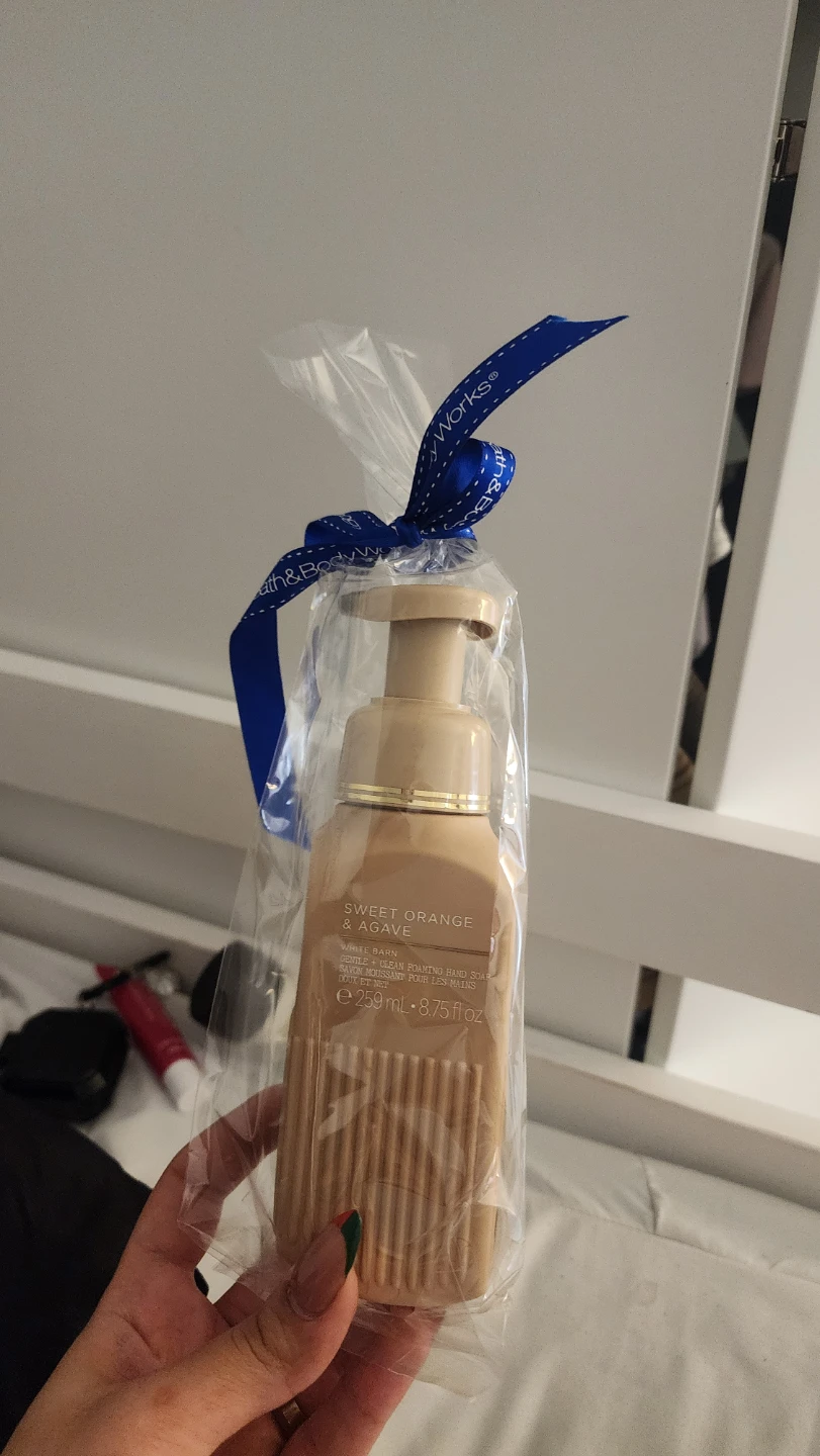 Bath & Body Works Sweet Orange & Agave Hand Soap