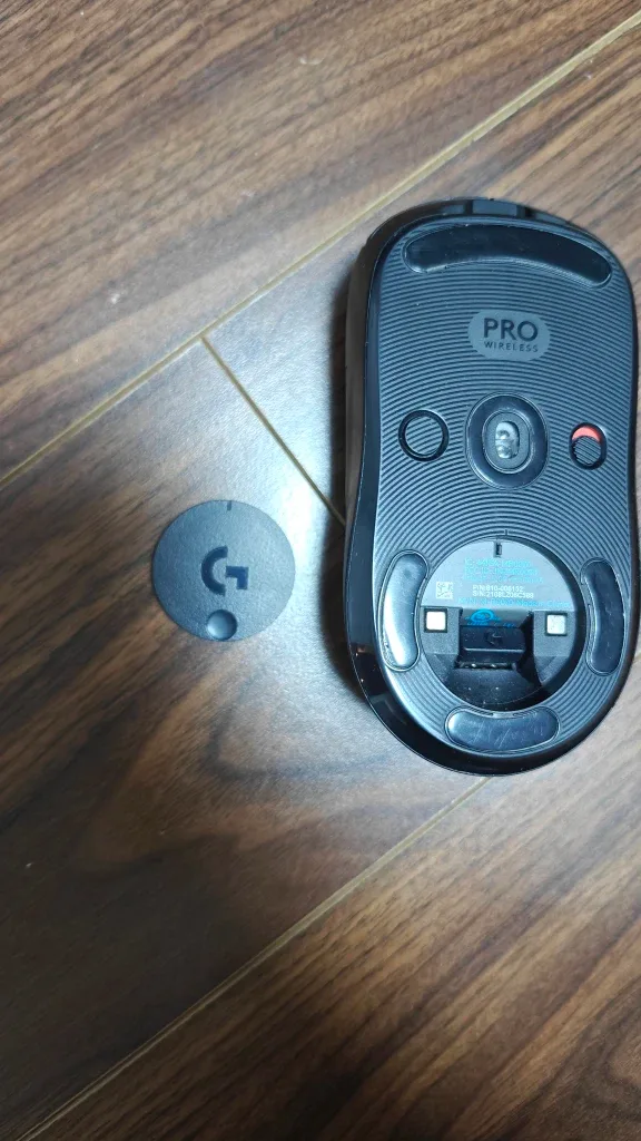 Logitech G Pro Wireless image indicator(5)