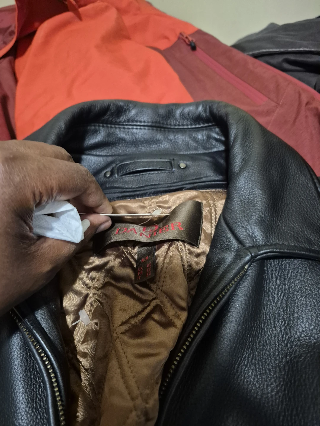 Danier Black Leather Jacket - photo 2