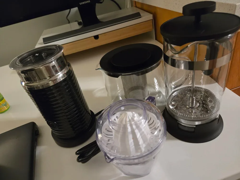 Nespresso Aeroccino 3 & French Press