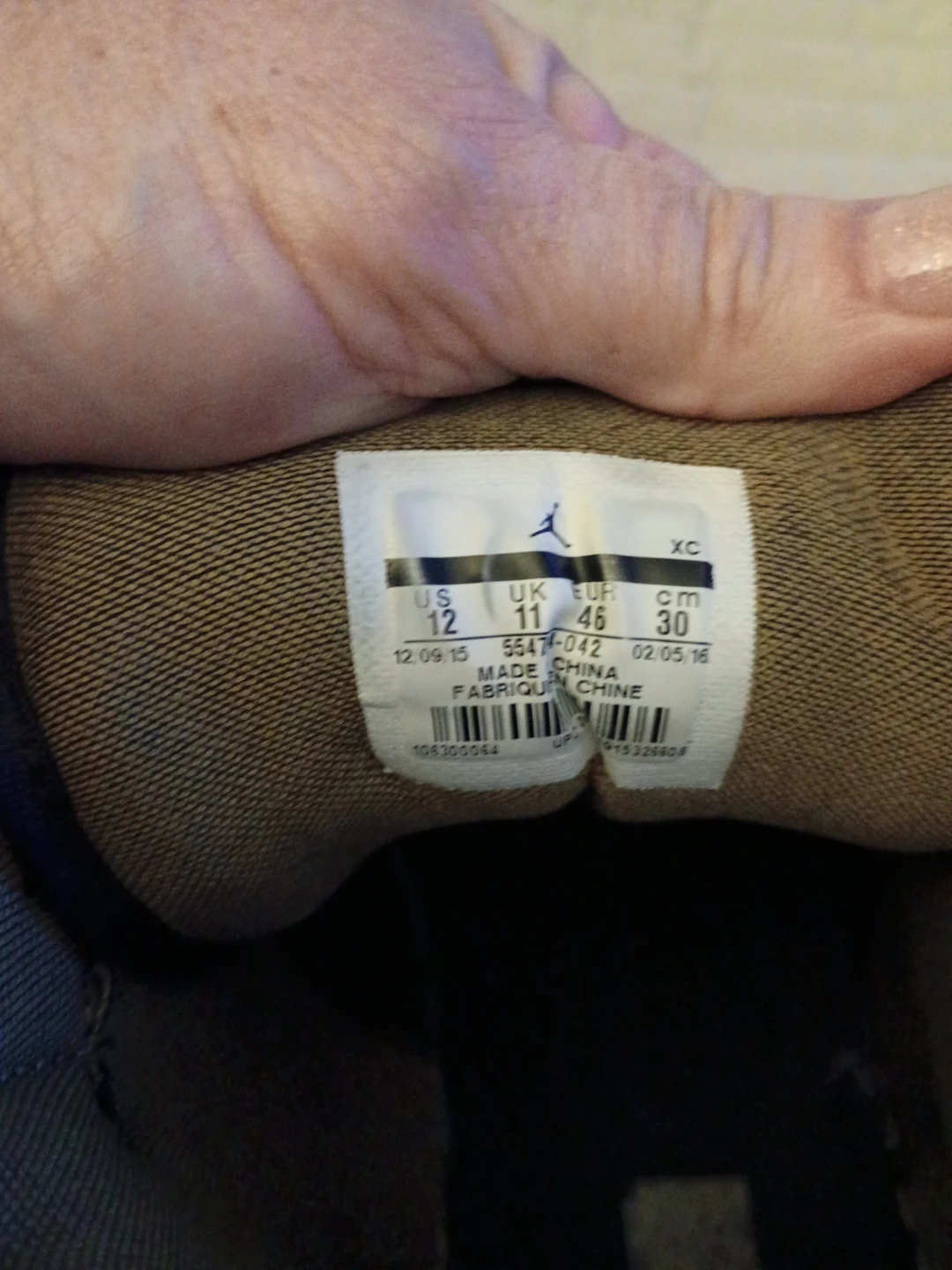 Air Jordan 1 High Black/Gold Size 12 - photo 4