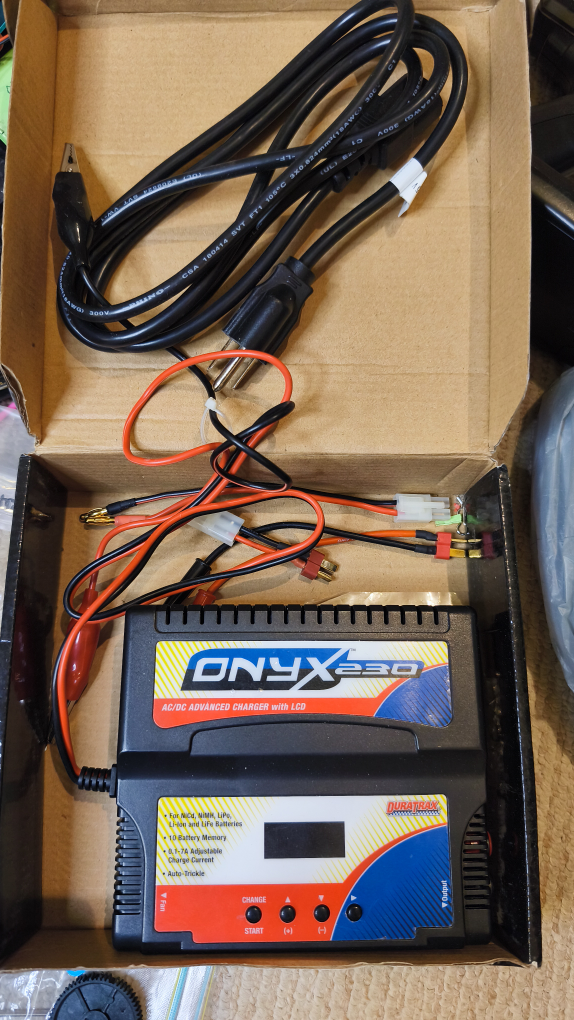 Onyx 230 AC/DC Advanced Battery Charger