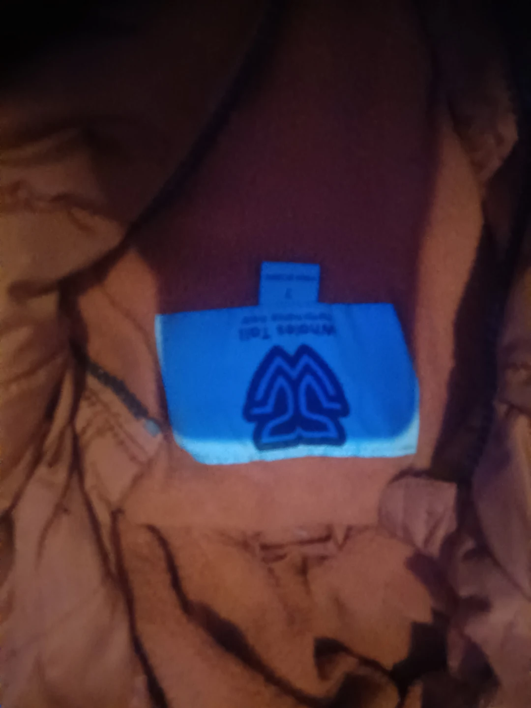 Whales Tail Boys Size 7 Puffer Jacket