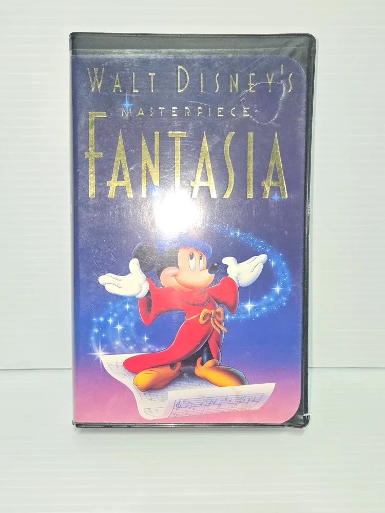 VHS Tapes: Christmas Classics image indicator(5)