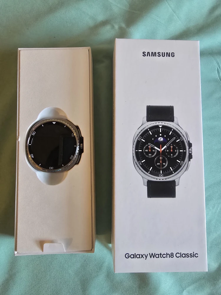BRAND NEW! Samsung Galaxy Watch8 Classic with Box