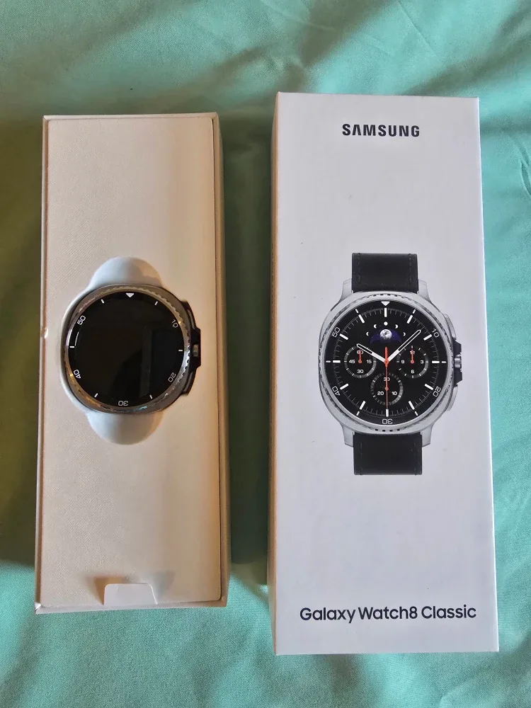 Samsung Galaxy Watch8 Classic with Box