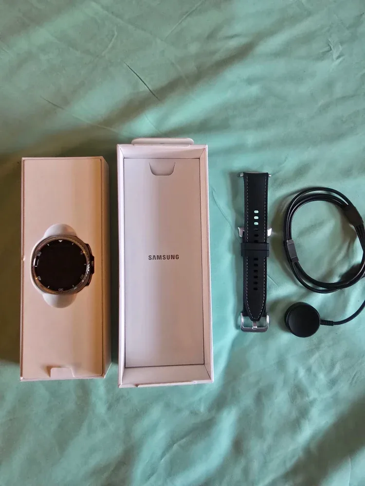 Samsung Galaxy Watch8 Classic with Box image indicator(2)
