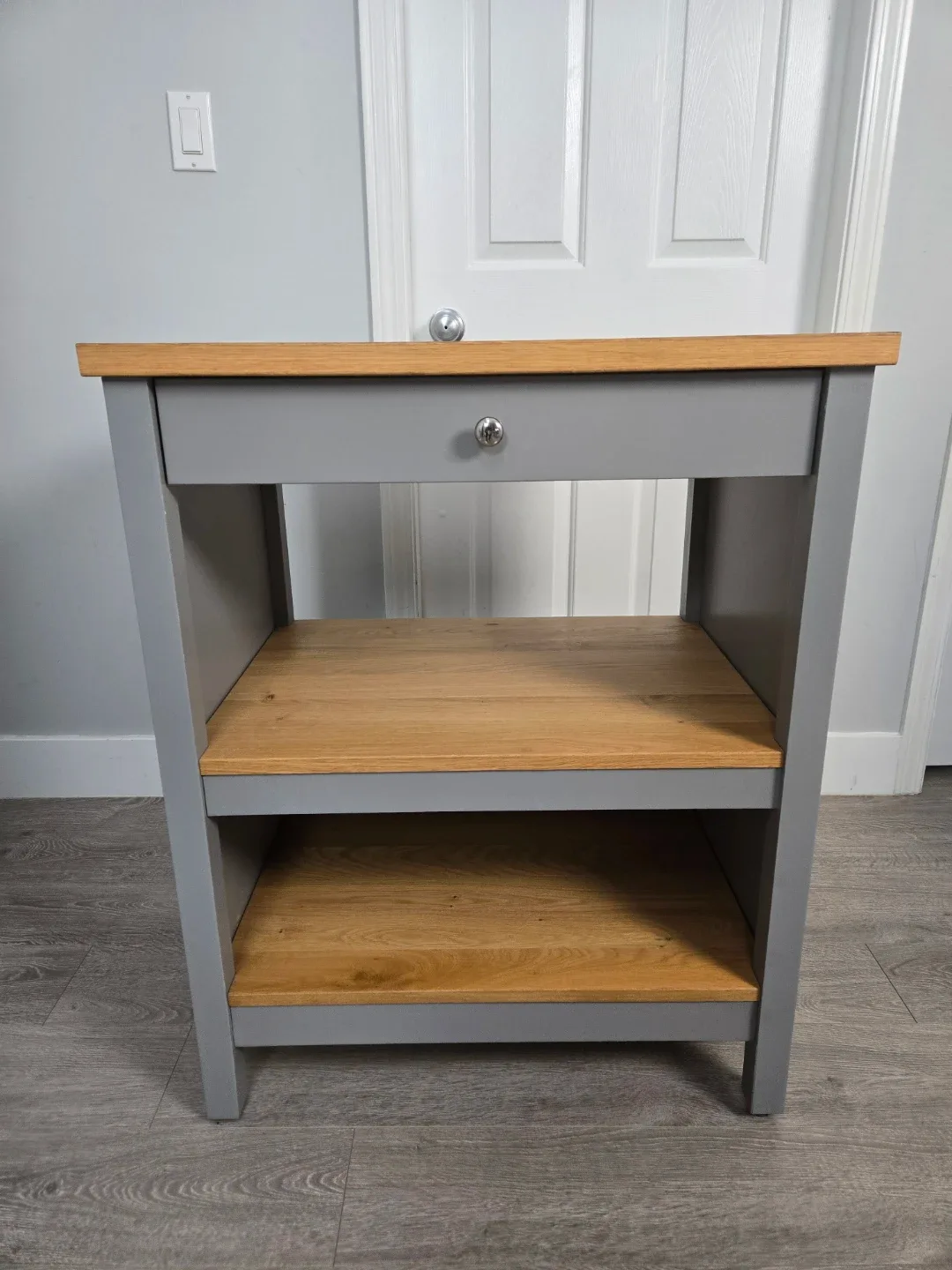 Excellent conditon ikea tornviken kitchen island butcher block. image indicator(2)