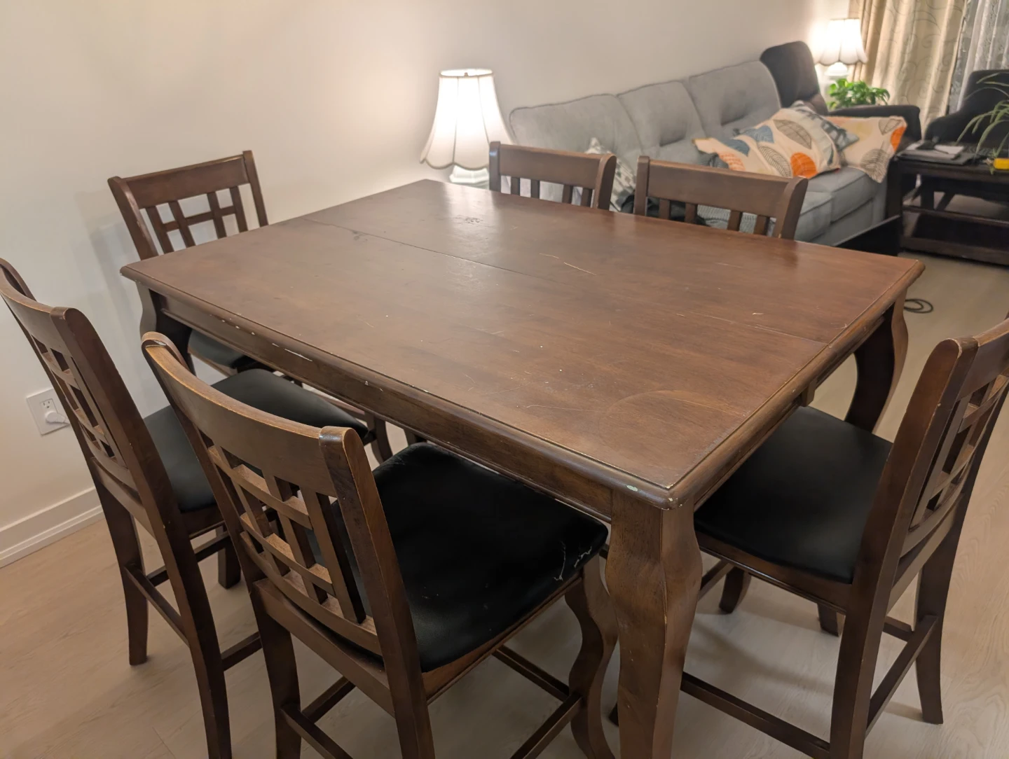 Extendable Dining Table with 6 Chairs - Brown Wood