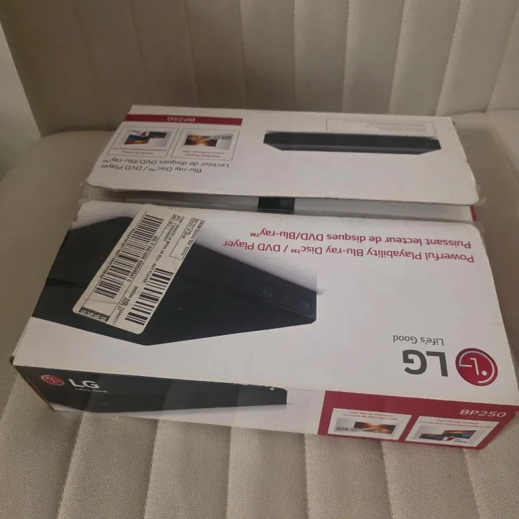 LG BP250 Blu-ray Disc/DVD Player image indicator(4)